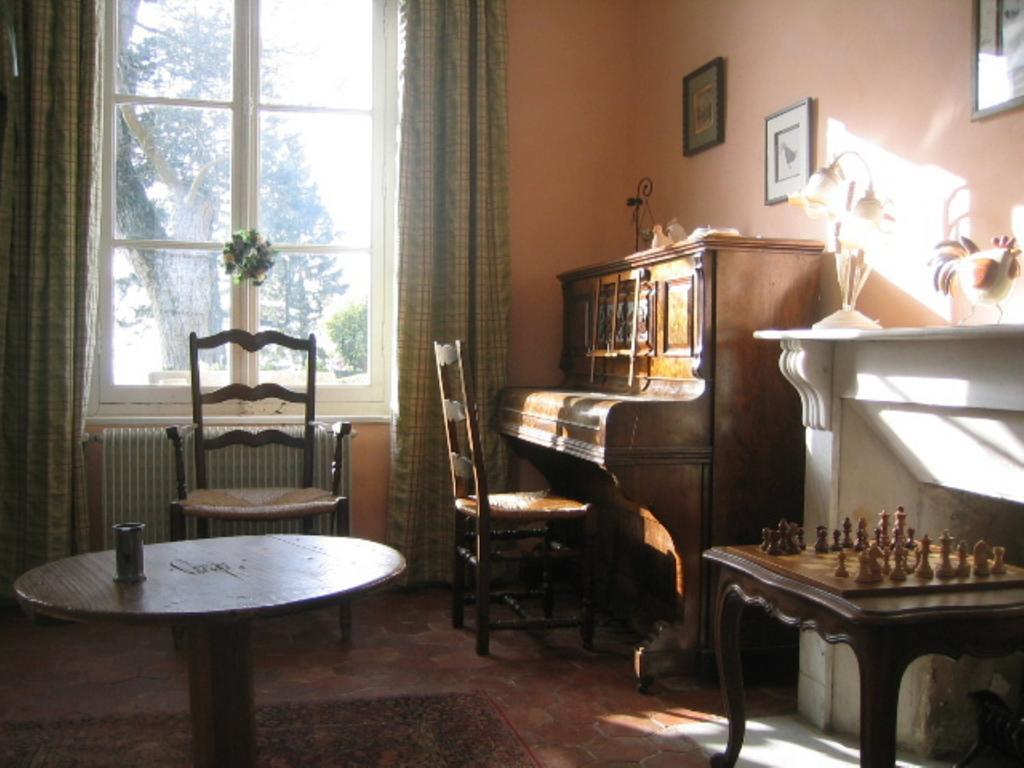 Chez Francine Et Xavier Bed and Breakfast Froissy  Exteriör bild